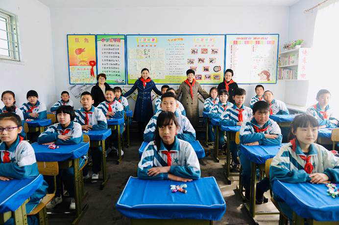 The 189th Sunhope Miaoyang Primary School, Hexi Town, Qinghemen District, Fuxin City, Liaoning Province The 189th Sunhope Miaoyang Primary School, Hexi Town, Qinghemen District, Fuxin City, Liaoning Province