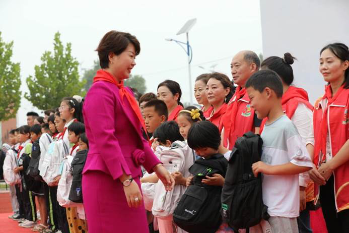 The 235th Sunhope Xuchao Primary School in Zhongzhuang, Cuijiaji Town, Pingdu City, Shandong Province The 235th Sunhope Xuchao Primary School in Zhongzhuang, Cuijiaji Town, Pingdu City, Shandong Province