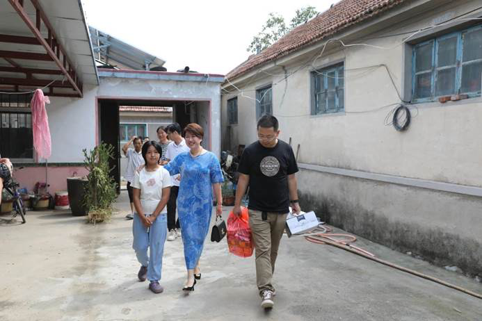 The 235th Sunhope Xuchao Primary School in Zhongzhuang, Cuijiaji Town, Pingdu City, Shandong Province The 235th Sunhope Xuchao Primary School in Zhongzhuang, Cuijiaji Town, Pingdu City, Shandong Province